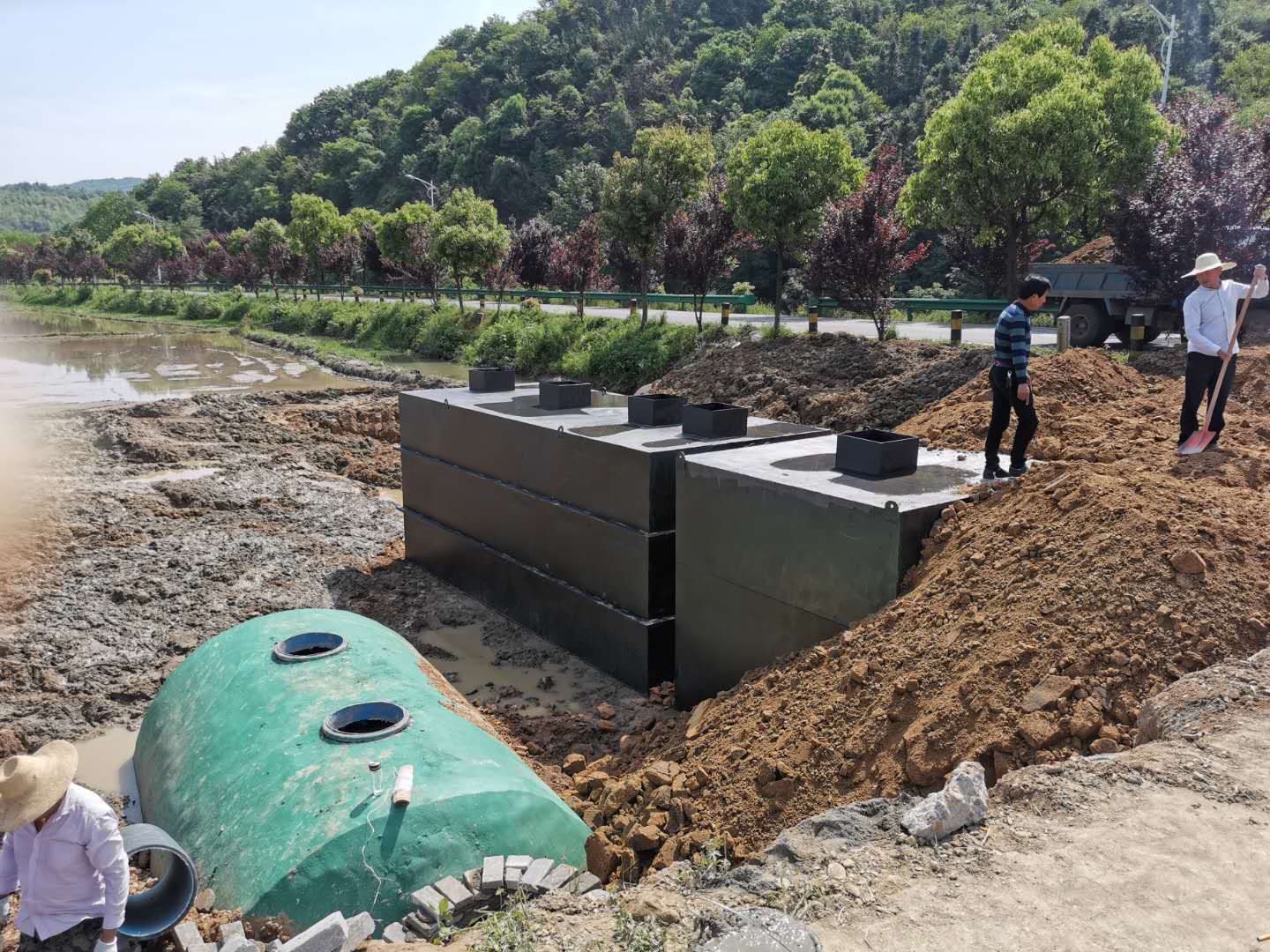 <b>MBRĤﷴ(yng)</b>